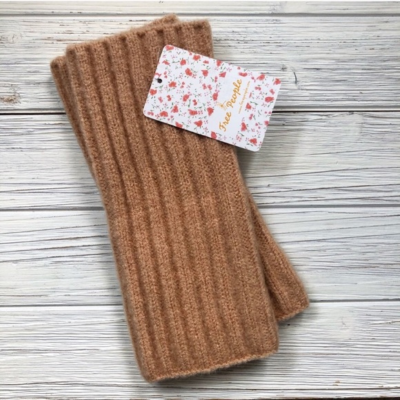 Free People Accessories - Free People Camel Wrist Warmers Gaiters